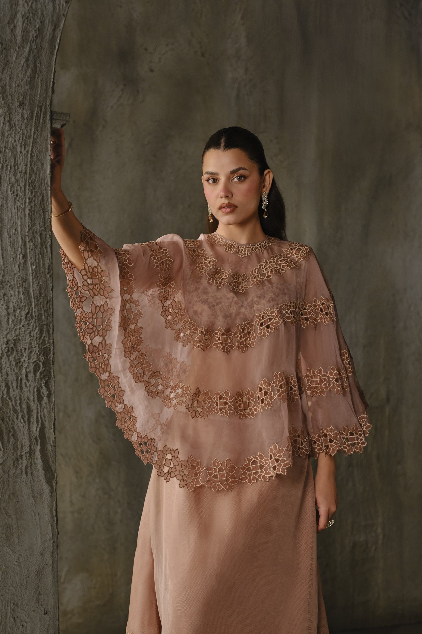 Cutwork Cape Set