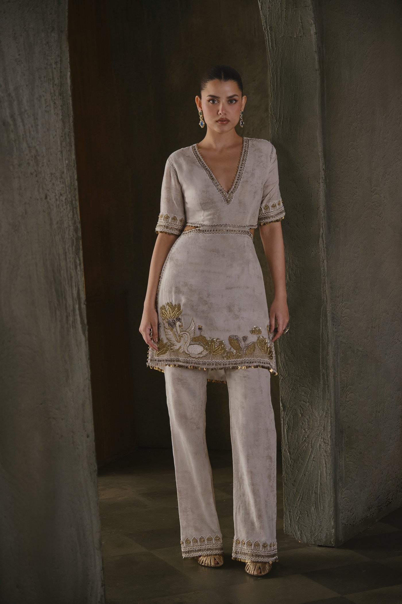 Swan Kurta Set